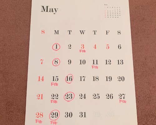 5月の休診日カレンダーです。